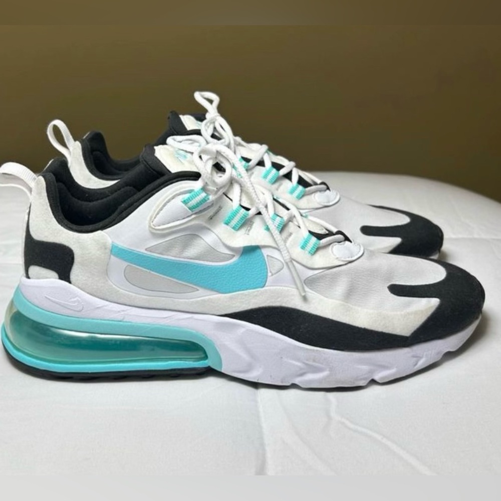 Womens Nike Air Max 270 React, size 9.5